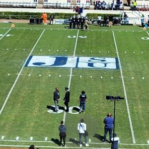 Meet your Posher, Ronald